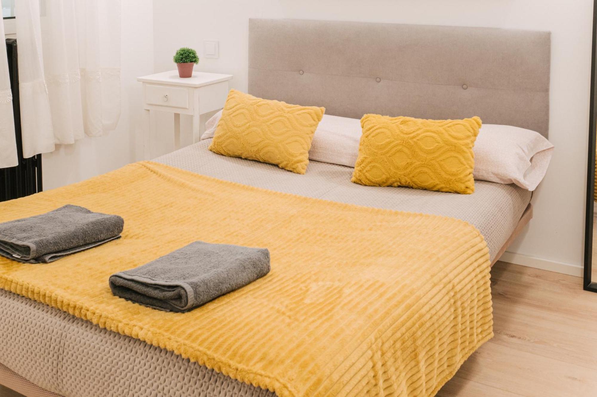 לאון Lujoso Y Amplio Apartamento Con Parking Incluido מראה חיצוני תמונה