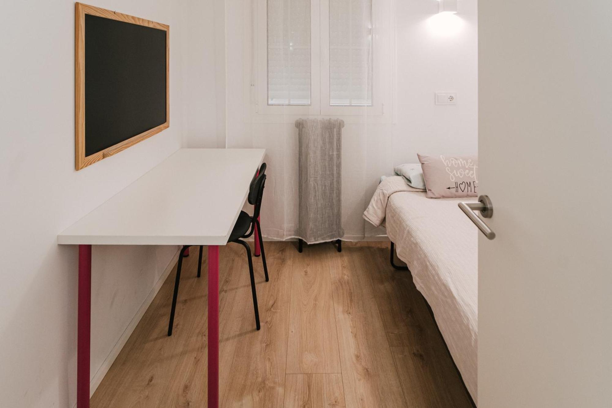 לאון Lujoso Y Amplio Apartamento Con Parking Incluido מראה חיצוני תמונה