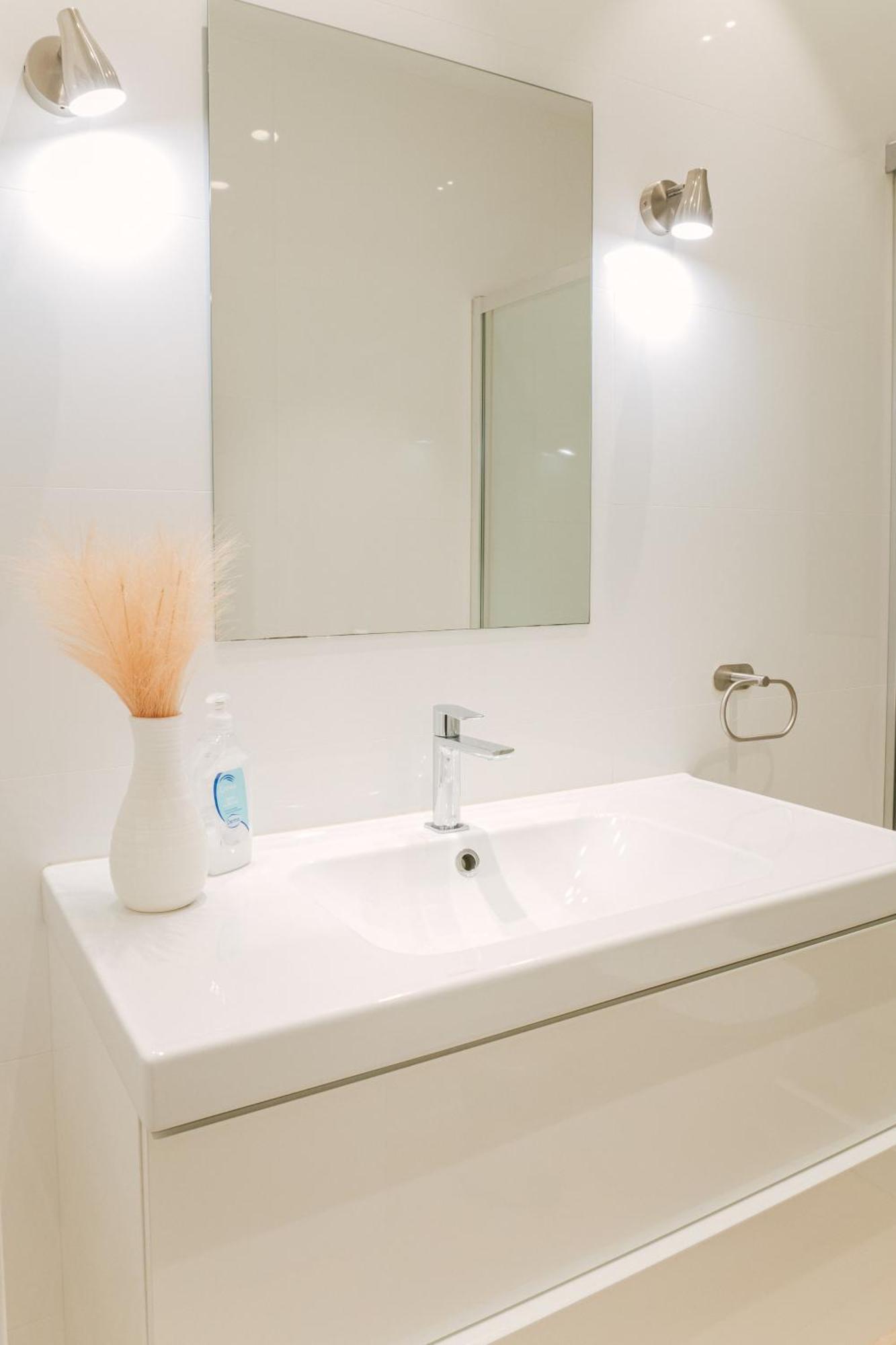 לאון Lujoso Y Amplio Apartamento Con Parking Incluido מראה חיצוני תמונה